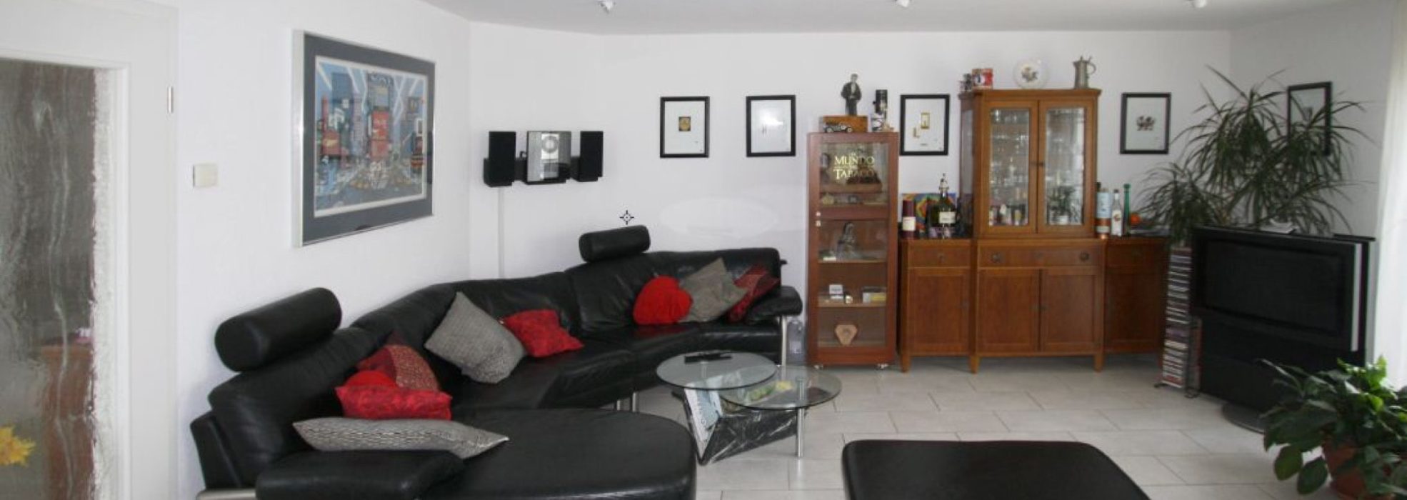 2_wohnzimmer_bearbeitet